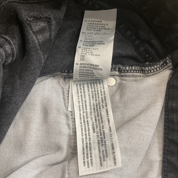 Abercrombie and Fitch Distressed Washed Black Grayish Men's Jeans Shorts Size 30 - Picture 7 of 9